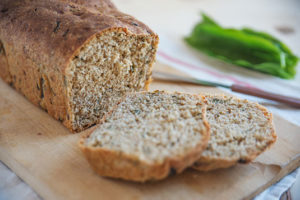 Low Carb Brot mit Leinsamen